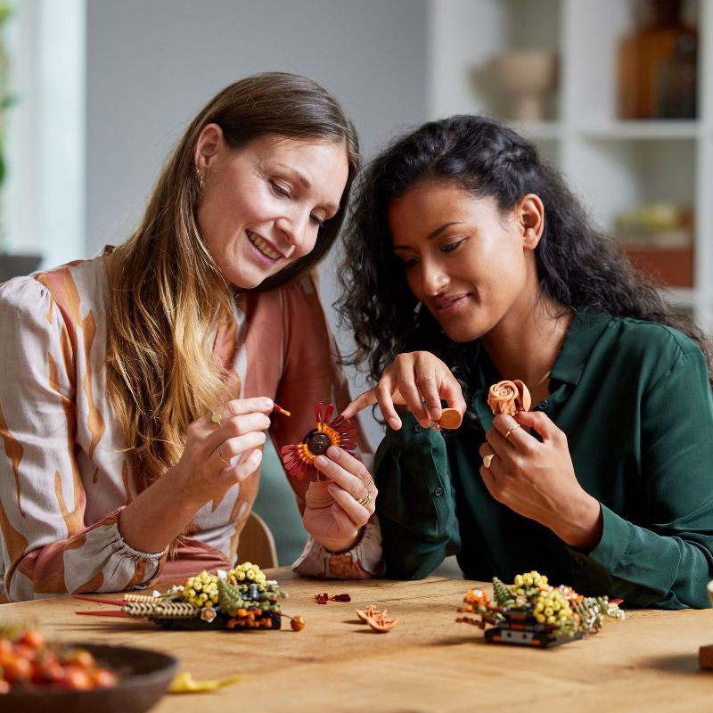 slide 4 of 6, LEGO Icons Dried Flower Centerpiece Set 10314, 1 ct