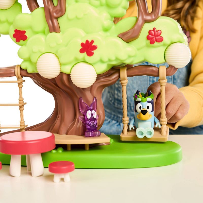 slide 10 of 14, Bluey Treehouse Playset, 1 ct