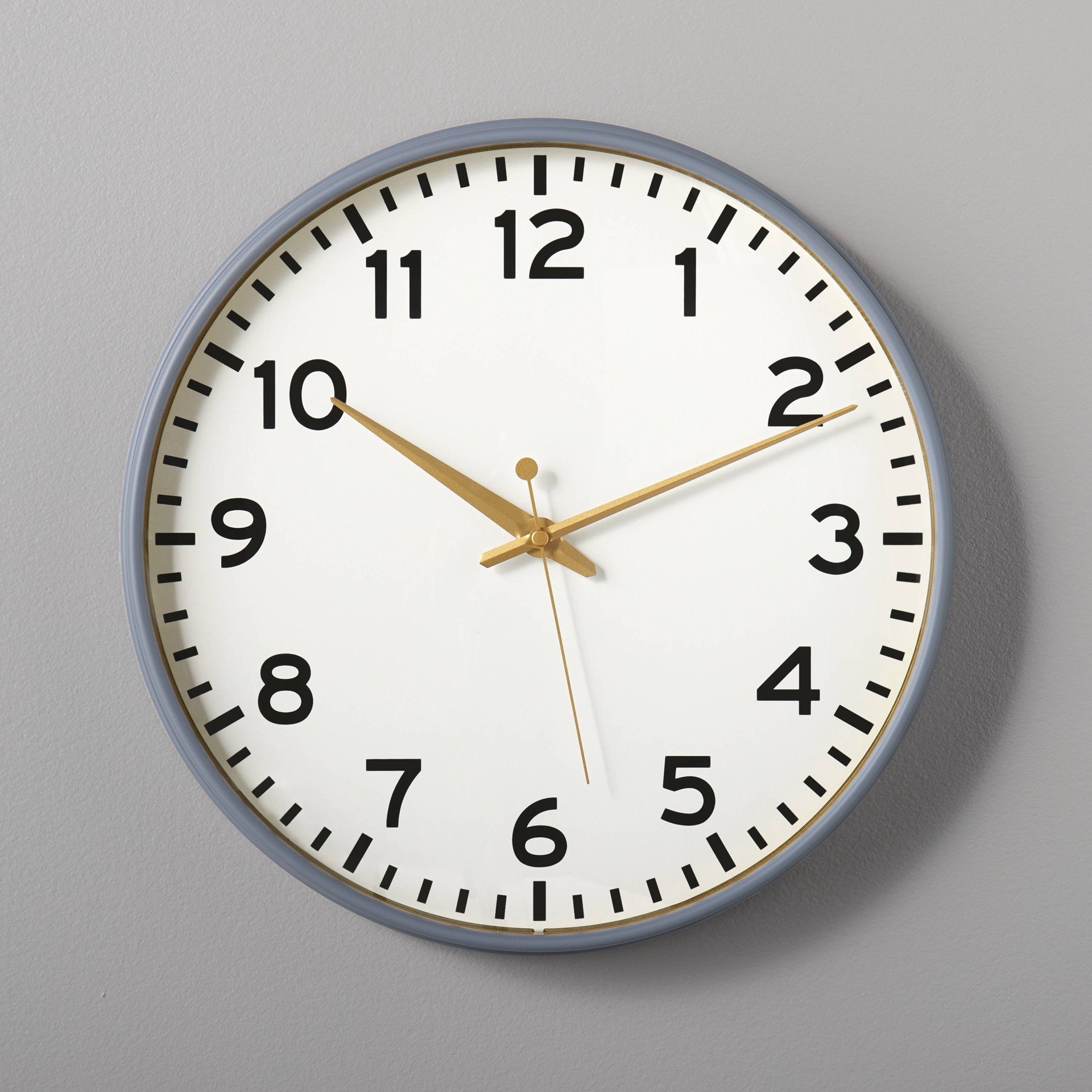 Round Wall Clock