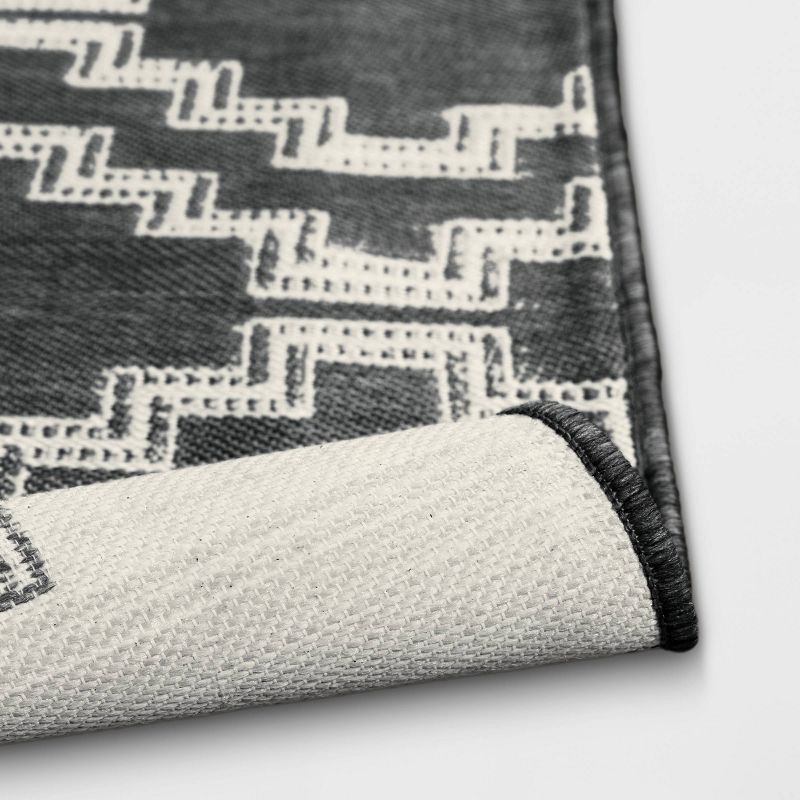 slide 4 of 4, 5'x7' Tapestry Outdoor Rug Black/White - Threshold™, 1 ct