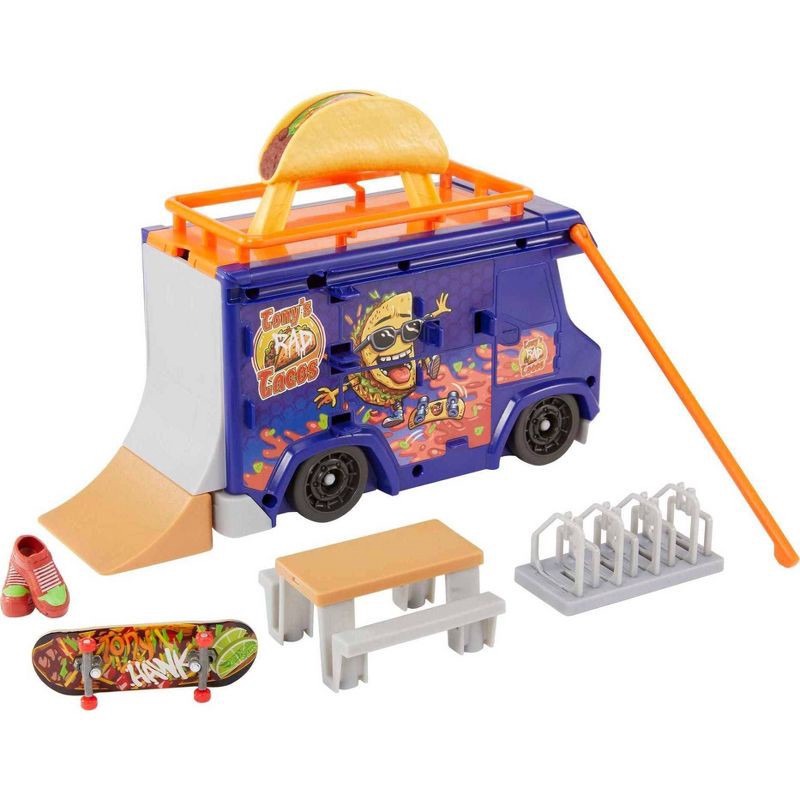 slide 6 of 6, Hot Wheels Skate Taco Truck Play Case, 1 ct