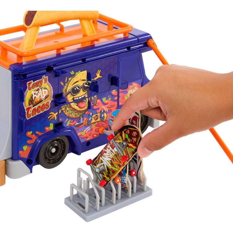 slide 2 of 6, Hot Wheels Skate Taco Truck Play Case, 1 ct