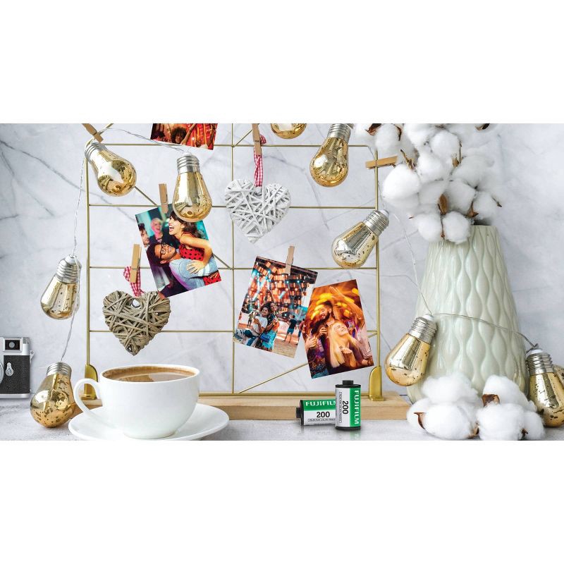 slide 8 of 9, Fujifilm 135 Film for Color Prints: 35mm Format, ISO 200, 36 Exposures, 1 ct