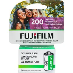 Fujifilm 135 Film for Color Prints: 35mm Format, ISO 200, 36 Exposures