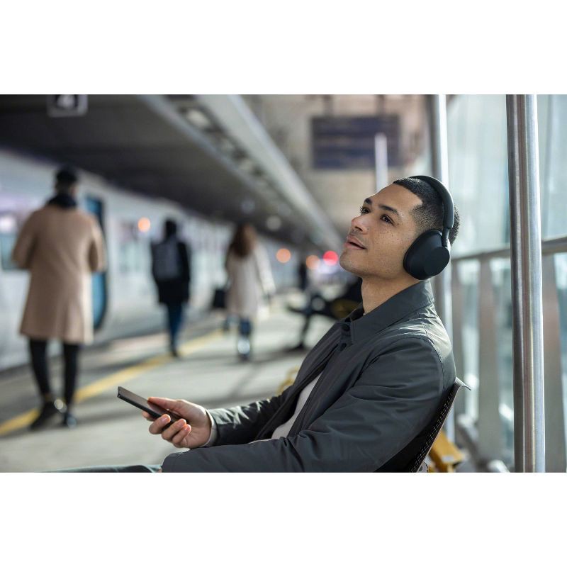 slide 6 of 11, Sony WH-1000XM5 Bluetooth Wireless Noise-Canceling Headphones - Black, 1 ct