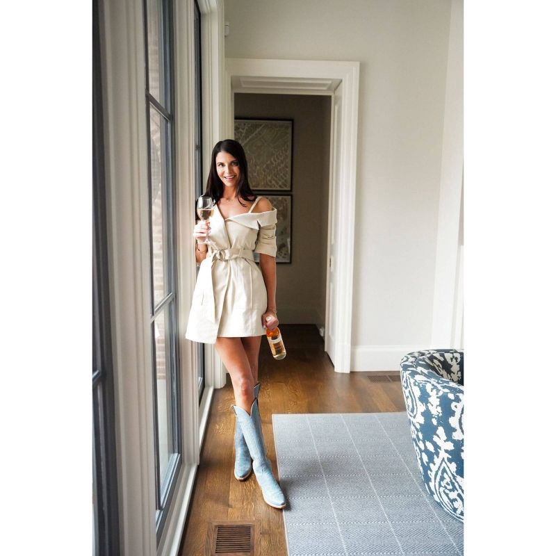 slide 9 of 10, Rose Gold Cotes de Provence Rose - 750ml Bottle, 750 ml