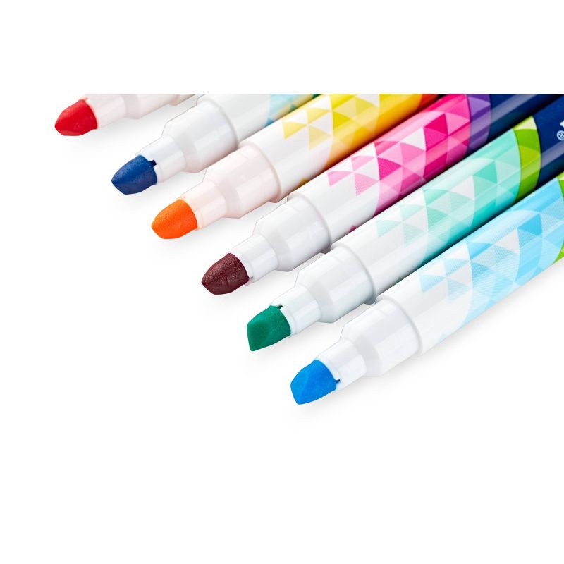 slide 6 of 7, Crayola 8pk Doodle & Draw Color Change Doodle Markers, 8 ct