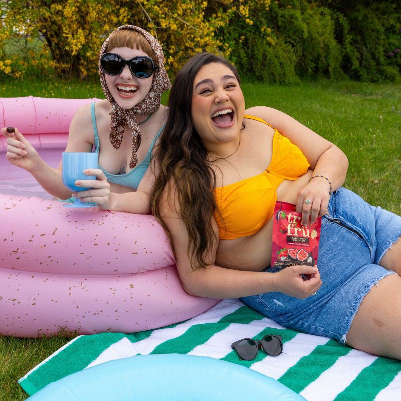 slide 6 of 8, Tru Fru Freeze Dried Strawberries in Dark & White Chocolate - 3.4 oz, 3.4 oz