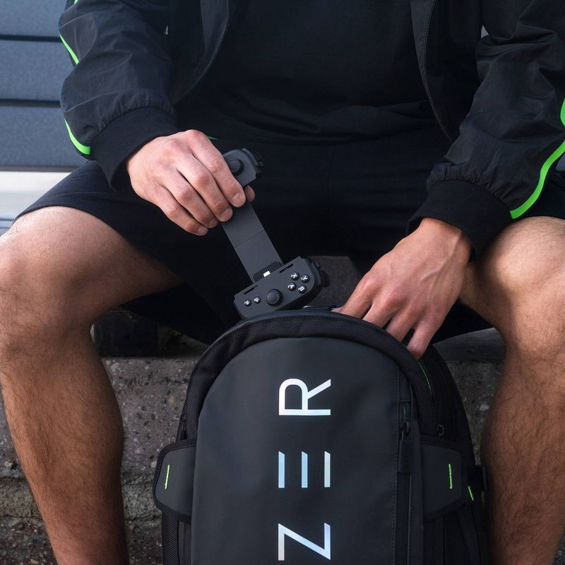 slide 7 of 10, Razer Kishi V2 Mobile Gaming Controller for iPhone (Lightning) - Black, 1 ct