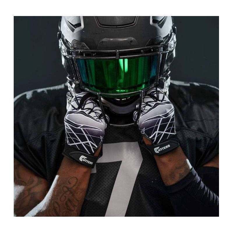 slide 3 of 5, Cutters Game Day Receiver Youth Sports Gloves - Black Topo S/M, 1 ct