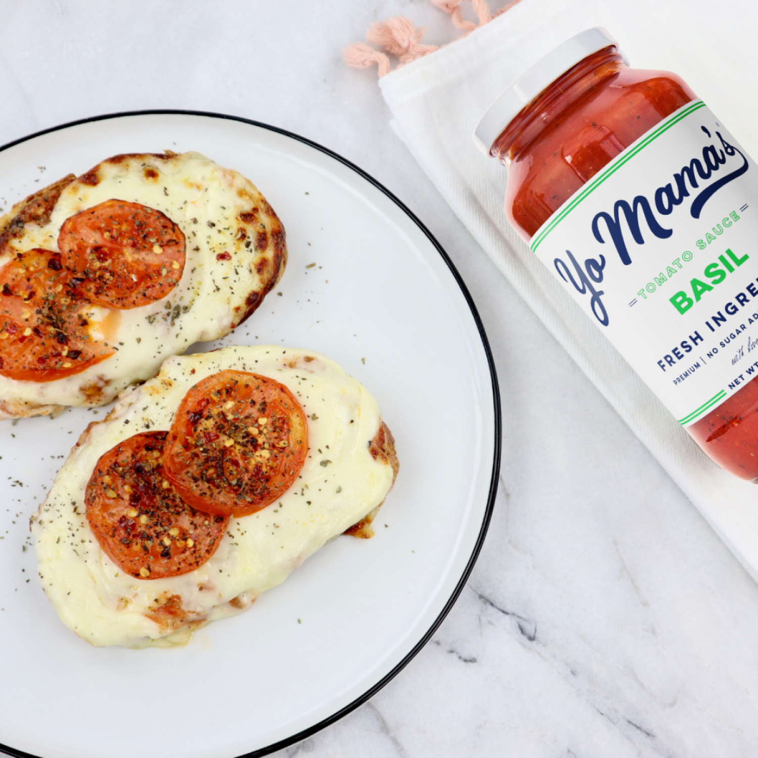 slide 3 of 8, Yo Mama's Basil Tomato Sauce 25 oz, 25 oz