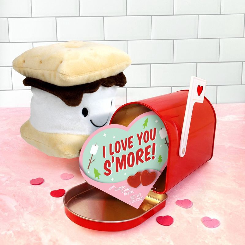 slide 7 of 7, Frankford Valentine's Day Smore Plush with Gummy Candy Hearts - 1oz, 1 oz