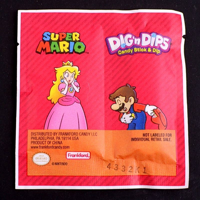 slide 11 of 15, Super Mario Valentine's Dig N Dips Box - 5.33oz/18ct, 5.33 oz, 18 ct