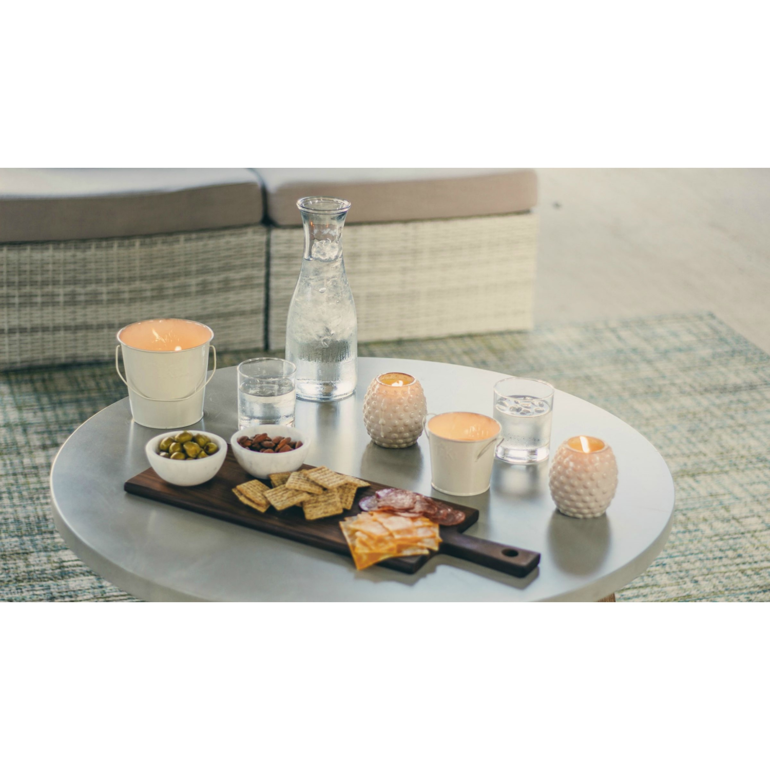 slide 4 of 5, Tiki Seaside Wax Bucket, 17 oz