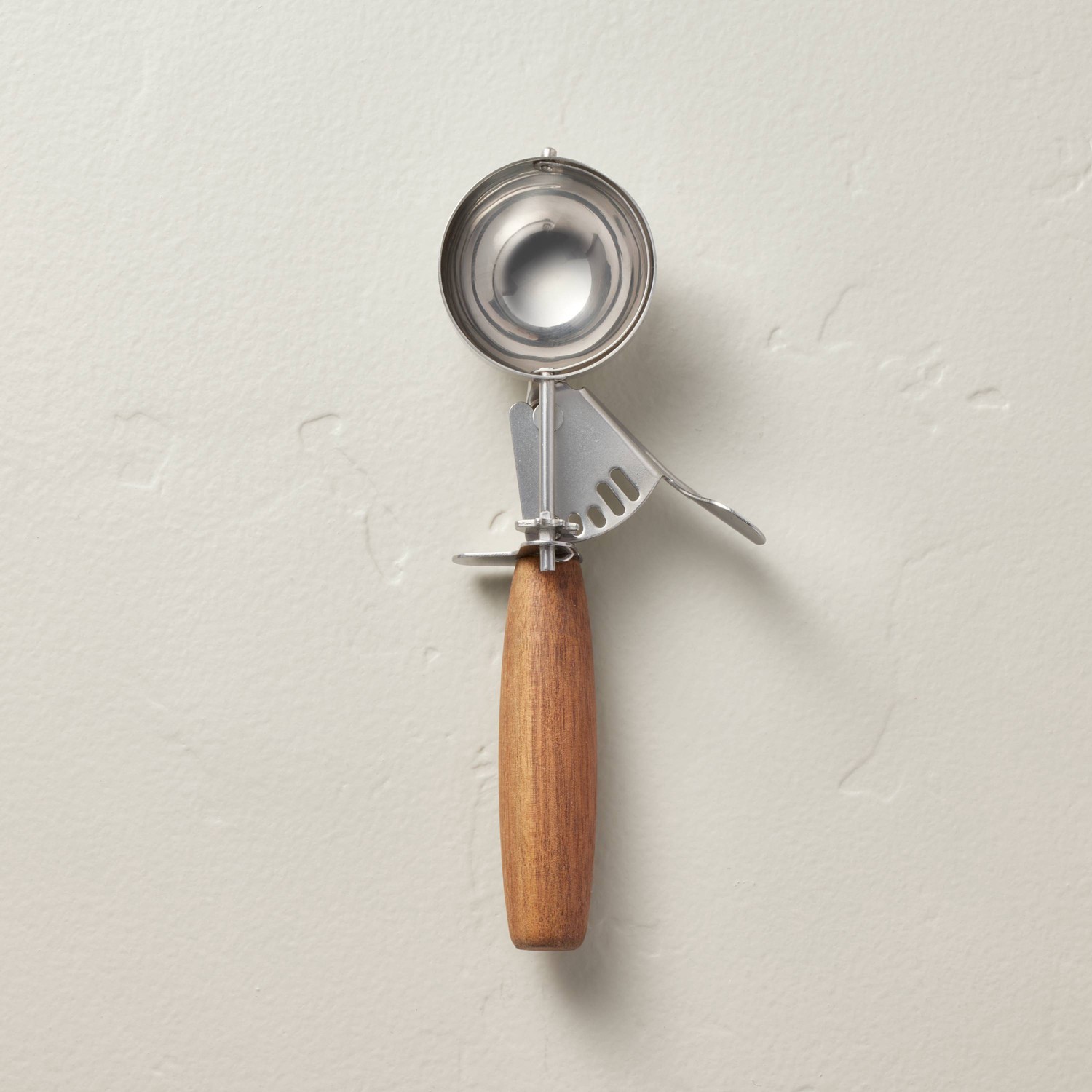 Gristmill Collection Walnut Ice Cream Scoop - Magnolia
