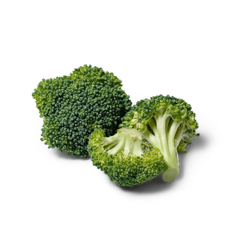 slide 3 of 4, Broccoli Florets - 28oz - Good & Gather™, 28 oz