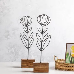 Flower Wire Sculpture