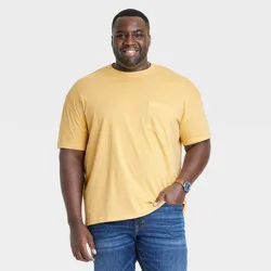 Men's Standard Fit Short Sleeve T-Shirt - Goodfellow & Co Yellow M