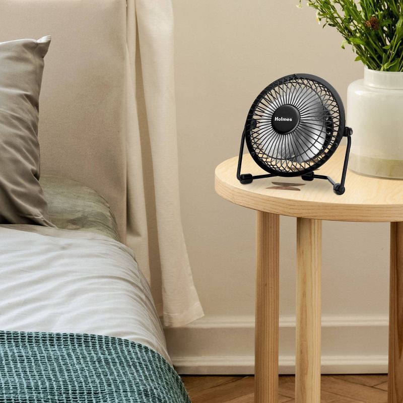 slide 7 of 7, Holmes 4" USB Powered Adjustable Head Personal Desk Fan Black, 1 ct