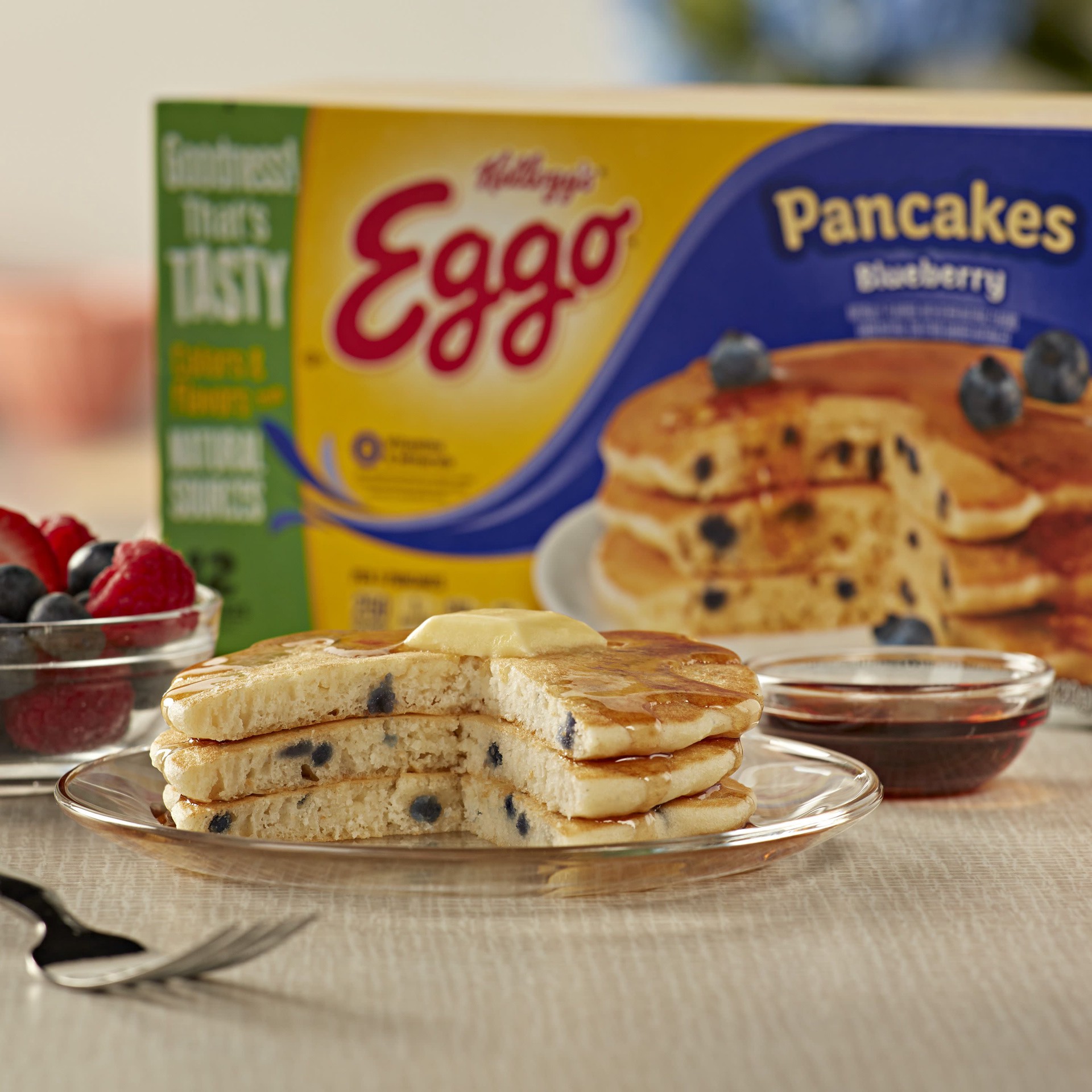 slide 4 of 5, Eggo Blueberry Frozen Pancakes - 12ct/14.8oz, 14.8 oz