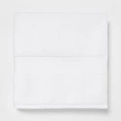 Performance Plus Oversized Bath Towel White - Threshold™: 100% Cotton, Heavyweight 550-800 GSM, Machine Washable