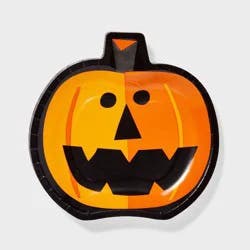 20ct Disposable Pumpkin-Shaped Halloween Dinner Plates - Hyde & EEK! Boutique