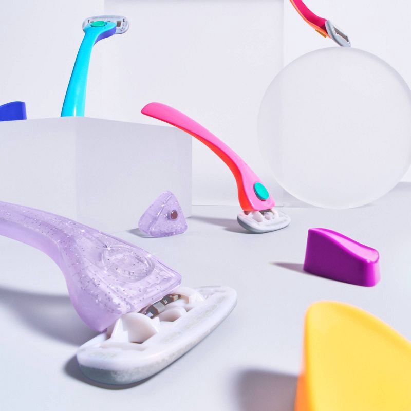slide 5 of 10, Billie Women's Waterpark Razor Kit - 1 Handle + Magnetic Holder + 2 Blade Refills, 1 ct