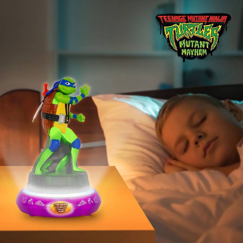 slide 5 of 5, Teenage Mutant Ninja Turtles LEO Nightlight, 1 ct