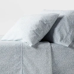 Twin/Twin XL 250 Thread Count Organic Percale Sheet Set Blue Floral - Threshold™: GOTS & OEKO-TEX Certified, Botanical Design