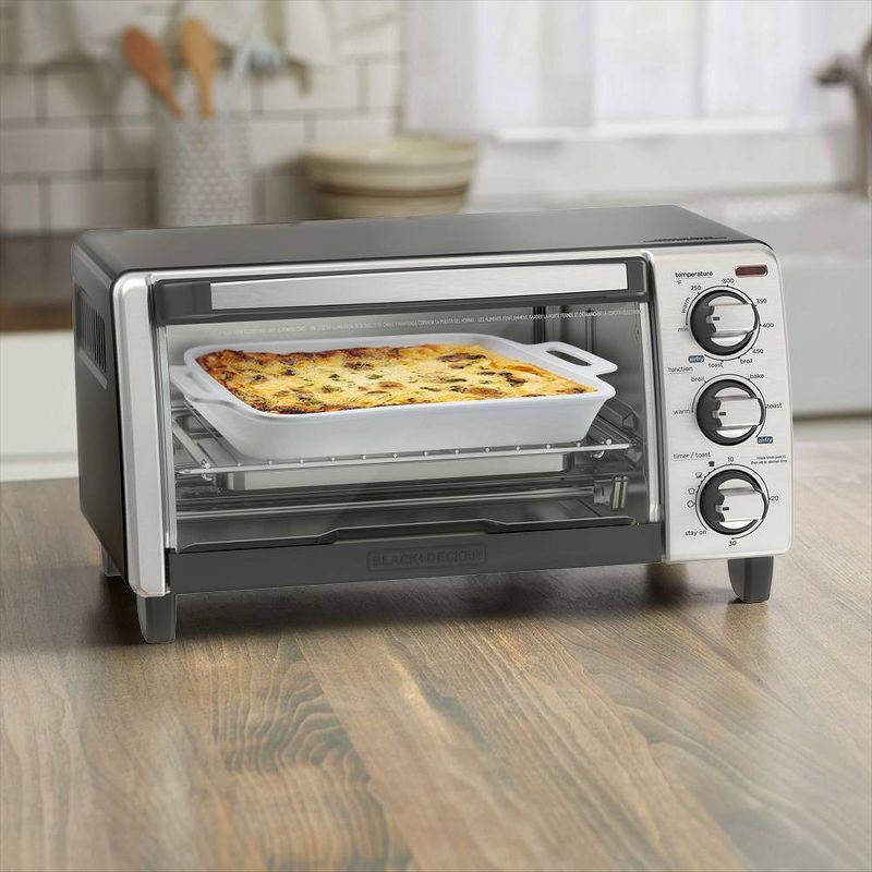 slide 7 of 8, BLACK+DECKER 4 Slice Air Fry Toaster Oven - TO1747SSG, 1 ct