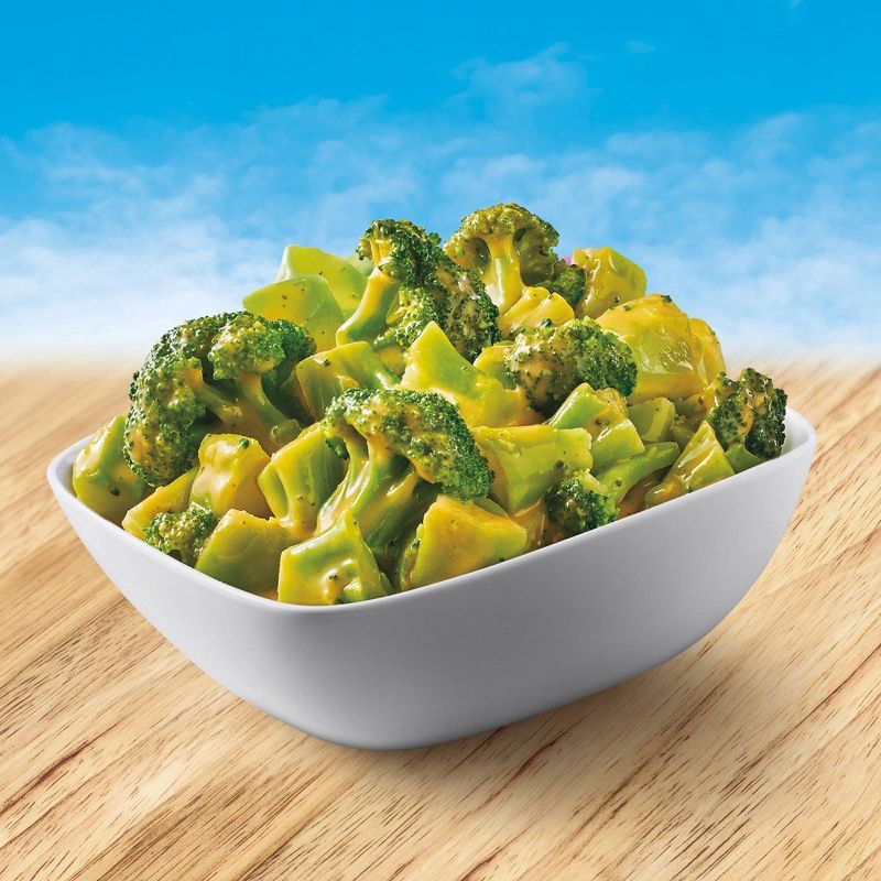 slide 2 of 5, Birds Eye Frozen Sauced Cheesy Broccoli - 10.8oz, 10.8 oz