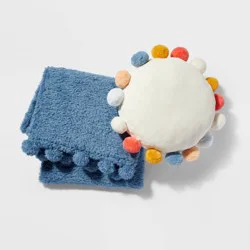 Holiday Gift Kids' Pillow and Throw Set Green - Pillowfort