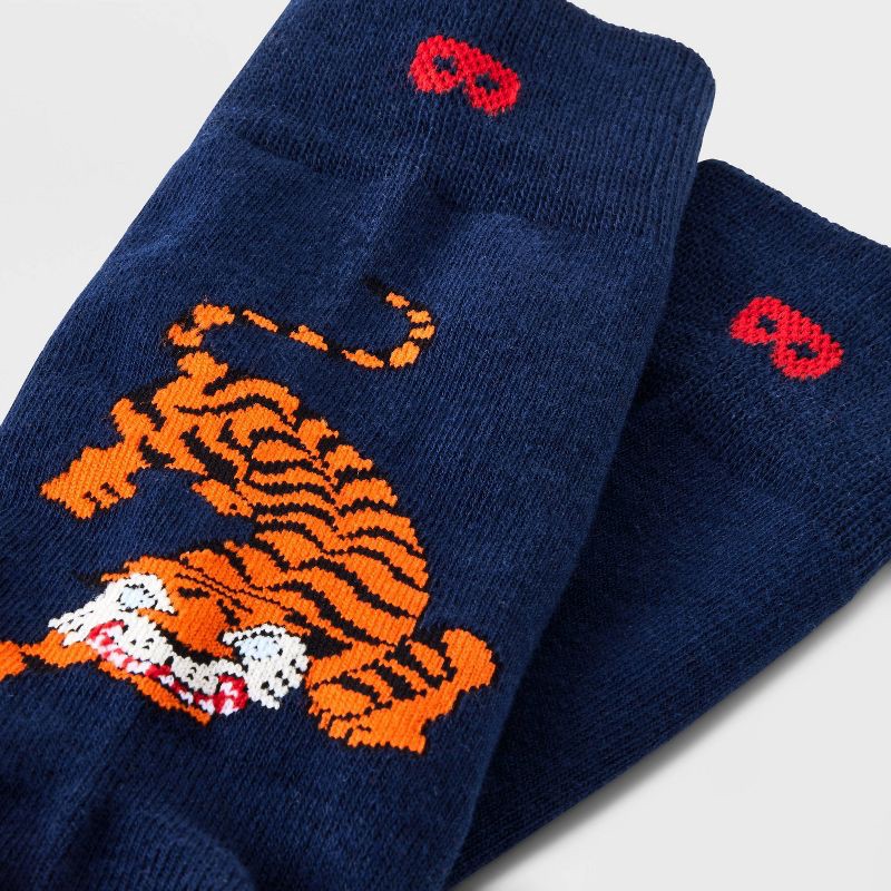 slide 3 of 3, Pair of Thieves Men's Cushion Crew Socks - Navy Blue 6-12, 1 ct