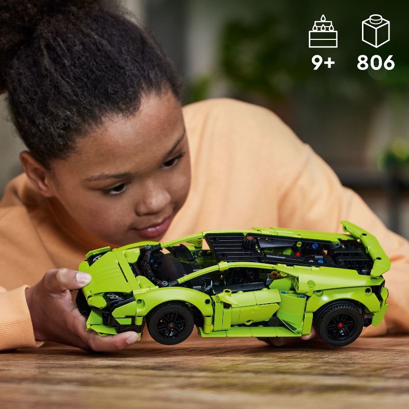 slide 6 of 6, LEGO Technic Lamborghini Huracán Tecnica Advanced Sports Car Building Kit 42161, 1 ct