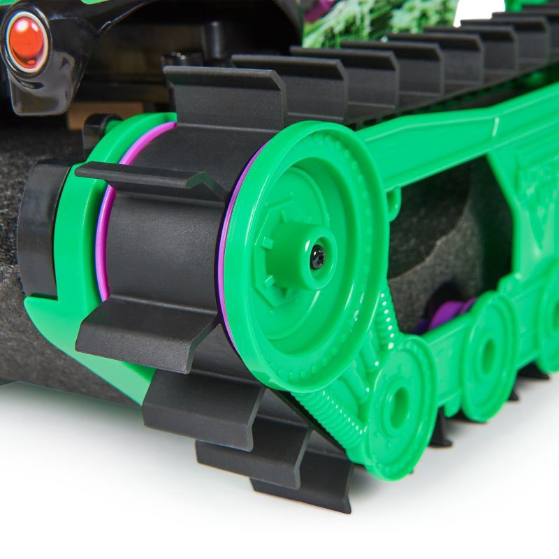slide 4 of 8, Monster Jam Grave Digger Trax, 1 ct