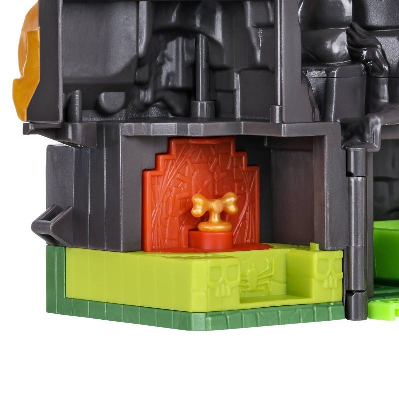 slide 4 of 17, Treasure X Lost Lands Skull Island Skull Temple Mega Playset, 1 ct