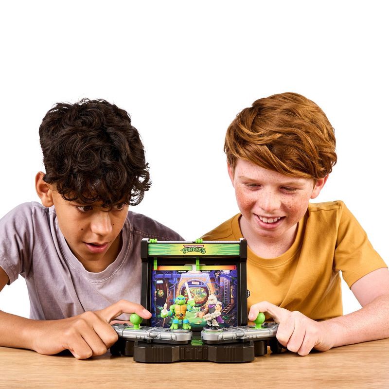 slide 9 of 11, Akedo Teenage Mutant Ninja Turtles Battle Arena Playset with Mini Figures, 1 ct