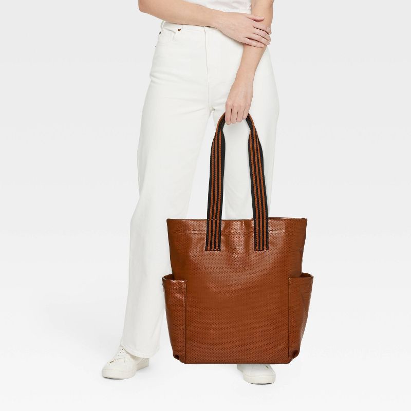 Universal thread tote bag hotsell