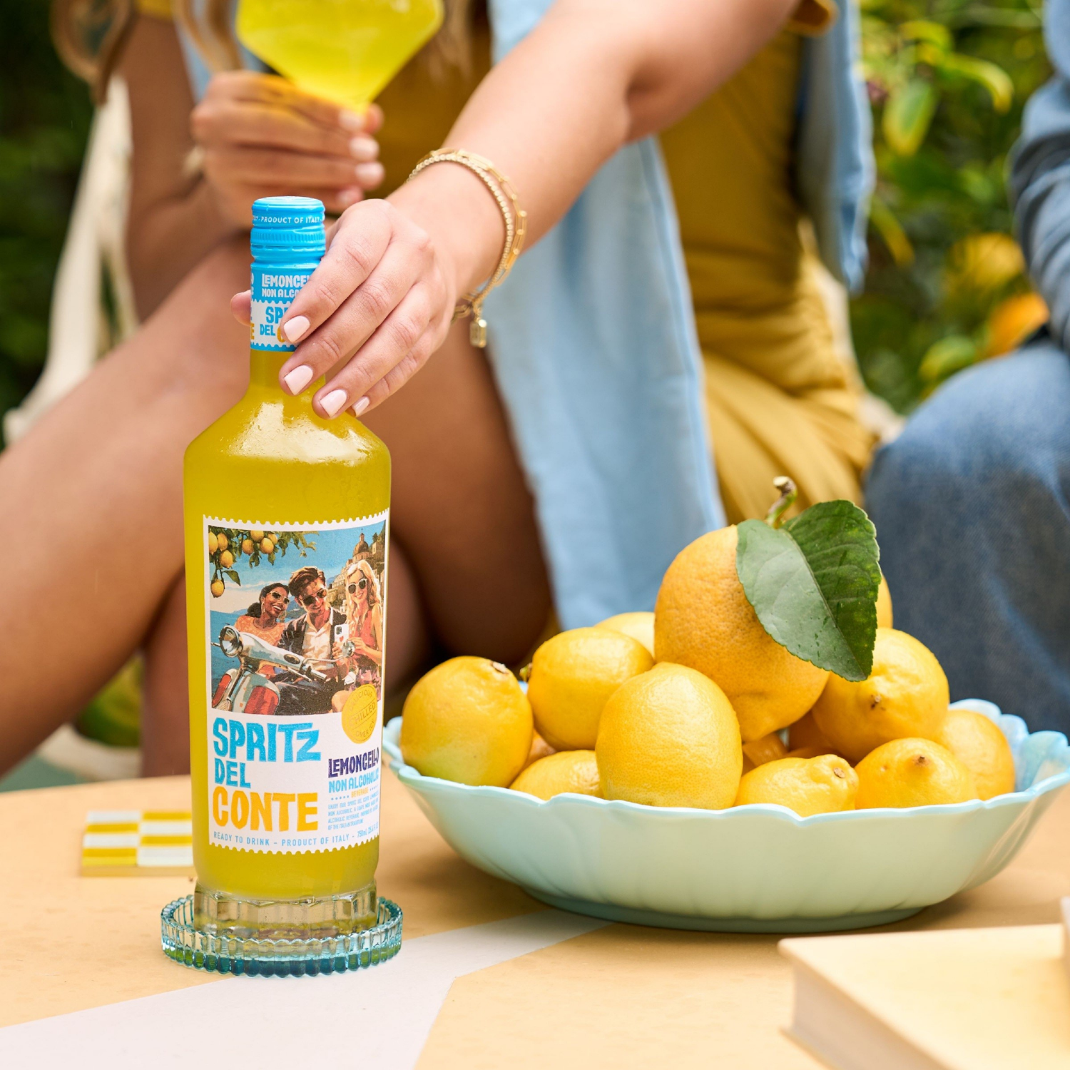 slide 5 of 8, Spritz Del Conte Non-Alcoholic Lemoncello Cocktail 750ml, 750 ml