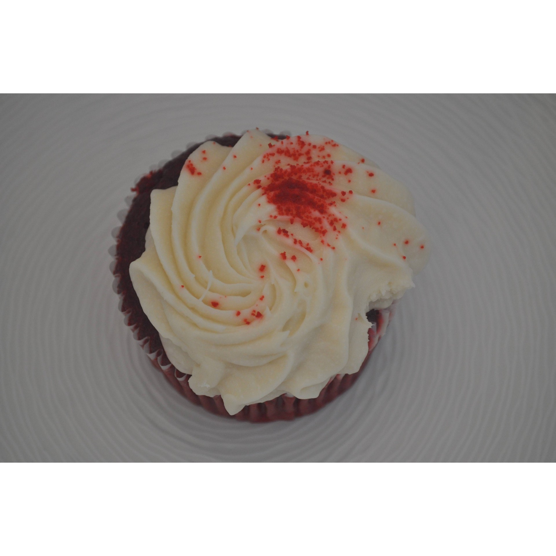 slide 10 of 11, Just Dessert Cupcake Red Velvet, 4.4 oz