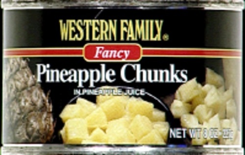 slide 1 of 1, Western Family Pineapple Chunks, 8 oz