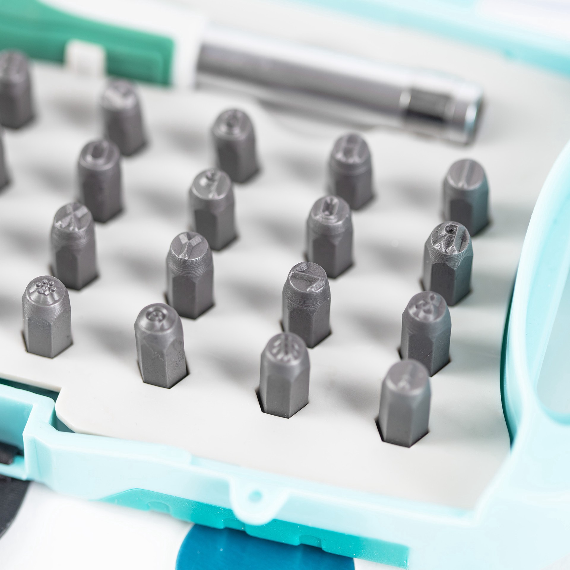 slide 7 of 10, Cousindiy Stamp & Go Tools Stamping Tool Set With Blanks, 1 ct