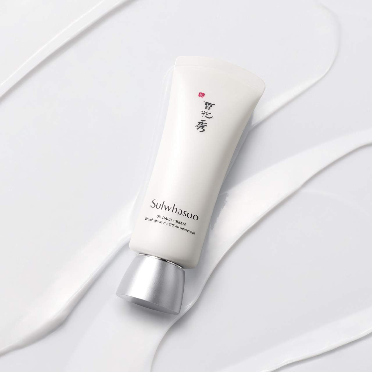 slide 4 of 6, Sulwhasoo UV Daily Cream Broad Spectrum SPF 40 Sunscreen 1.35 oz / 40 ml, 1.35 oz / 40 ml