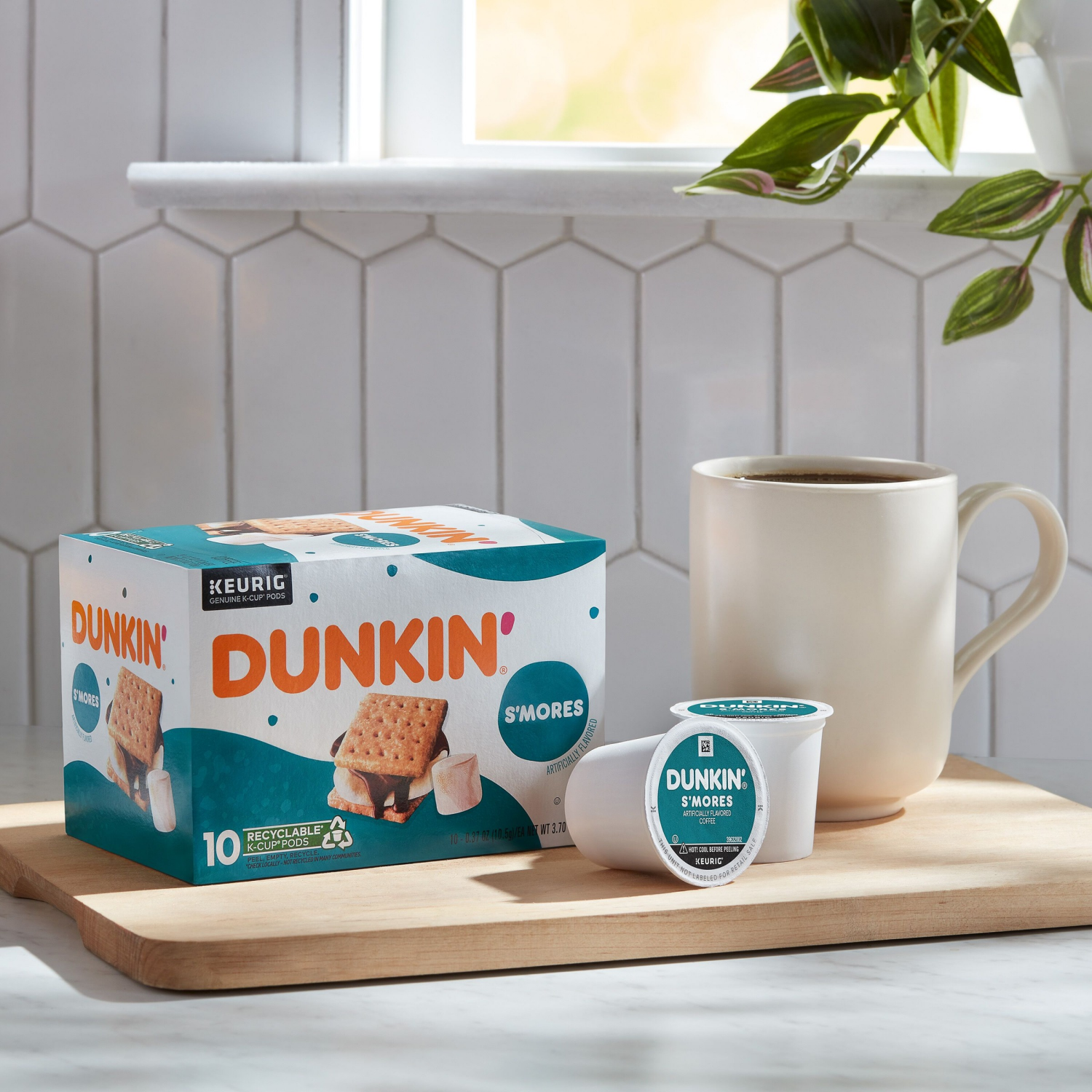 slide 5 of 8, Dunkin' Dunkin’ S’mores Artificially Flavored Coffee, Medium Roast, Keurig K-Cup Pods, 10 Count Box, 10 ct