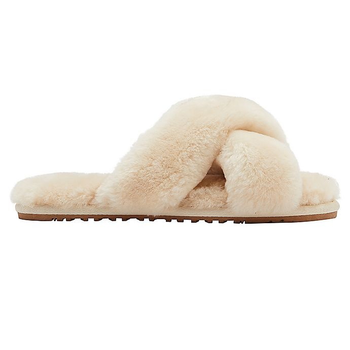 slide 5 of 6, Lamo Serenity Medium Women's Slipper - Cream, 1 ct