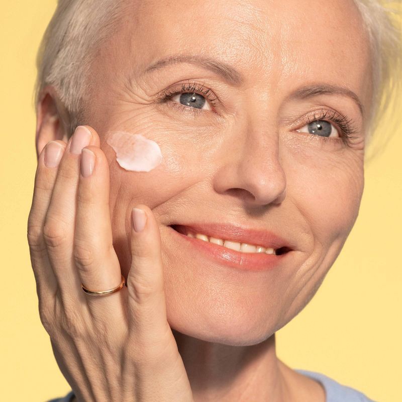 slide 4 of 5, StriVectin Contour Restore Firming Facial Moisturizer - 1.7 fl oz - Ulta Beauty, 1.7 fl oz
