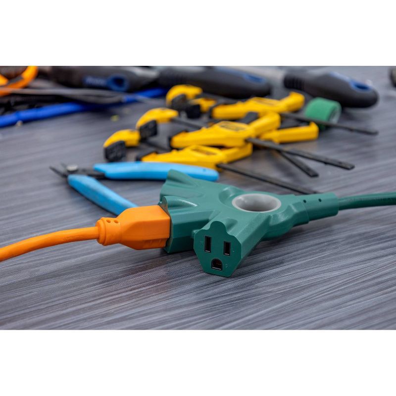 slide 5 of 9, Philips 25' EZ Grip 3-Outlet Grounded Extension Cord Indoor/Outdoor 16 Gauge Green, 1 ct