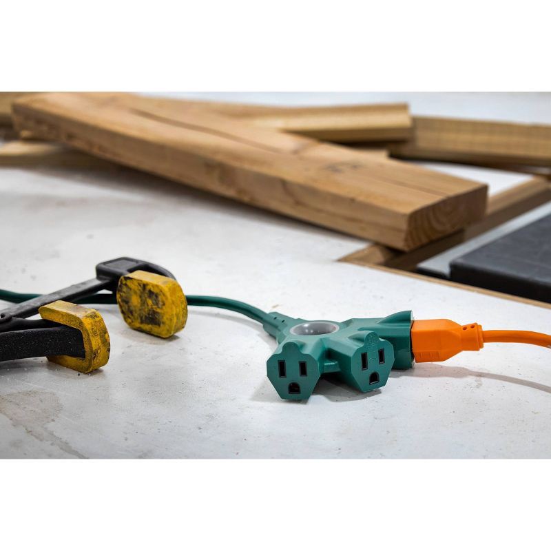 slide 8 of 9, Philips 25' EZ Grip 3-Outlet Grounded Extension Cord Indoor/Outdoor 16 Gauge Green, 1 ct