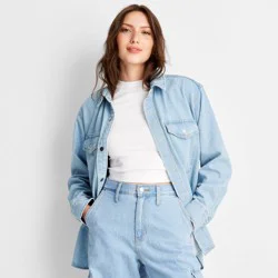 Women's Oversized Long Sleeve Collared Button-Down Denim Shirt - Universal Thread Light Wash S