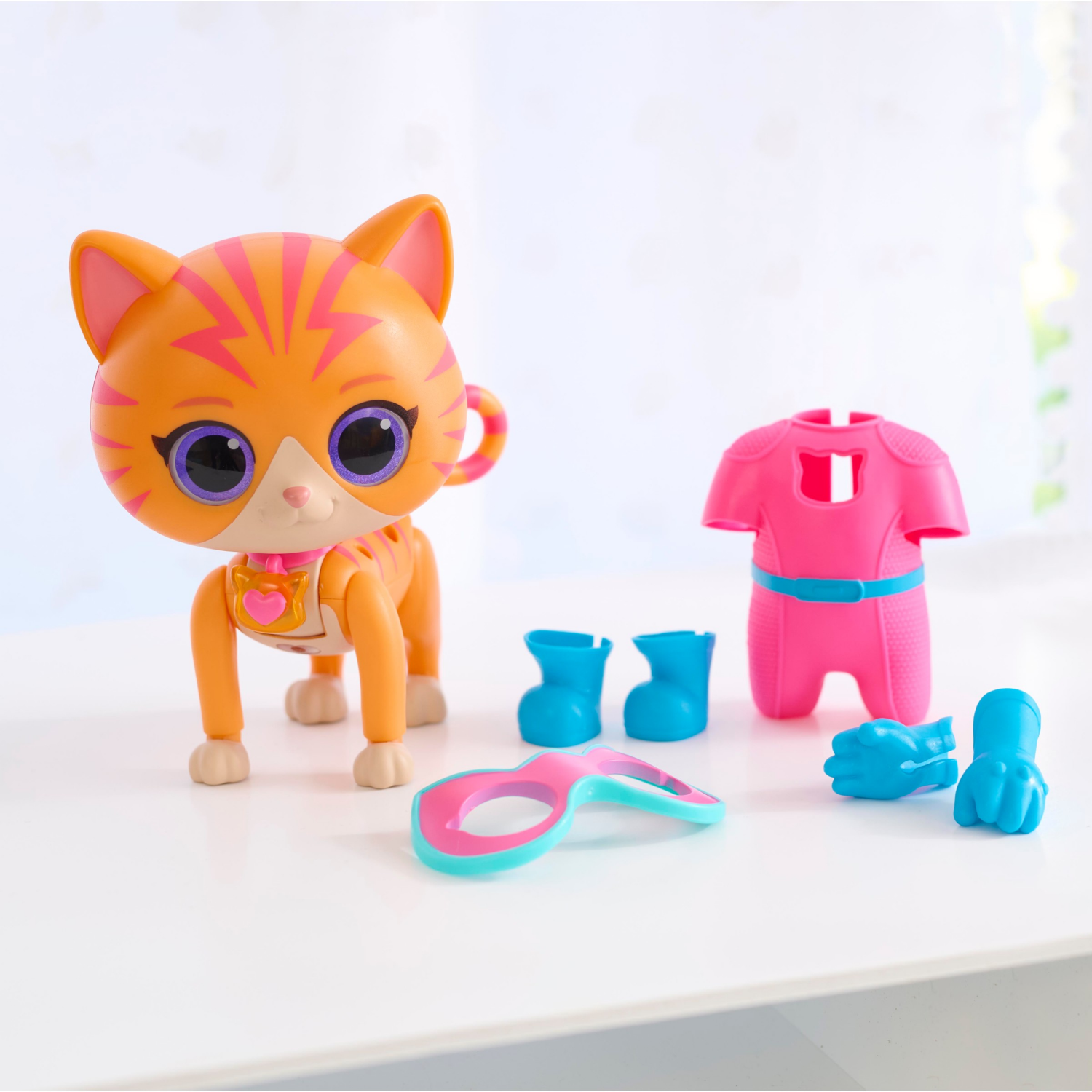 slide 3 of 4, Disney Junior SuperKitties Cat-Tastic Transforming Figures, 1 ct